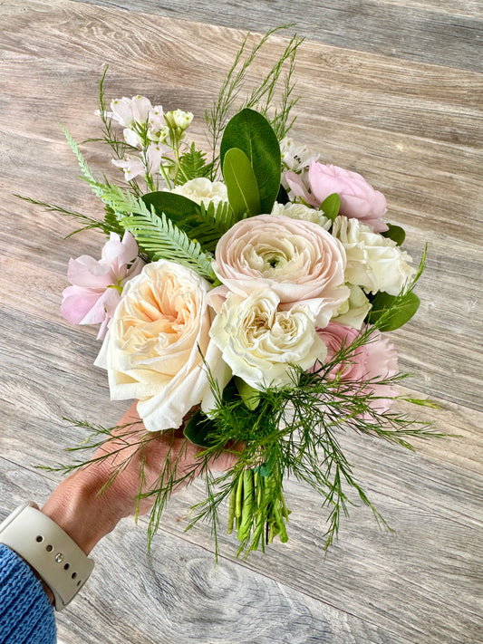 Bouquets & Boutonnieres